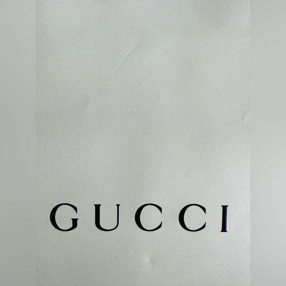 Authentic Gucci white and black XL Gift Shopping Bag Brand New - Picture 2 of 6